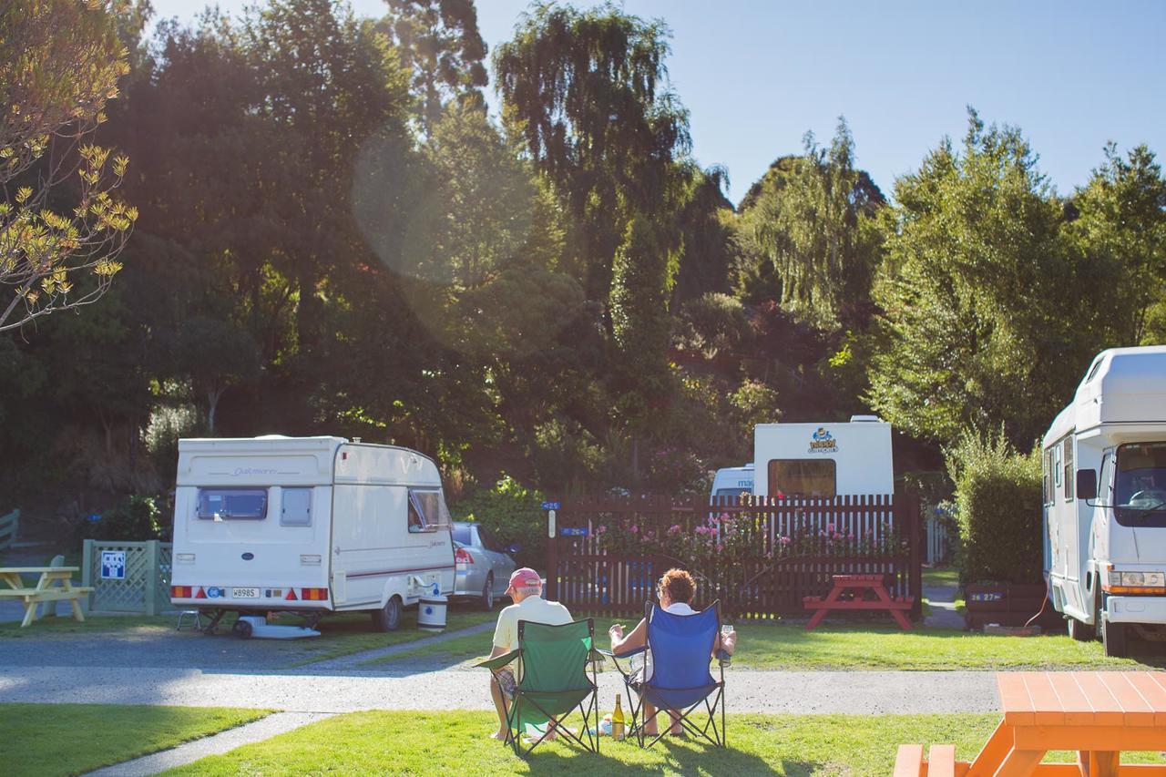 Aaron Lodge Holiday Park 더니든 외부 사진